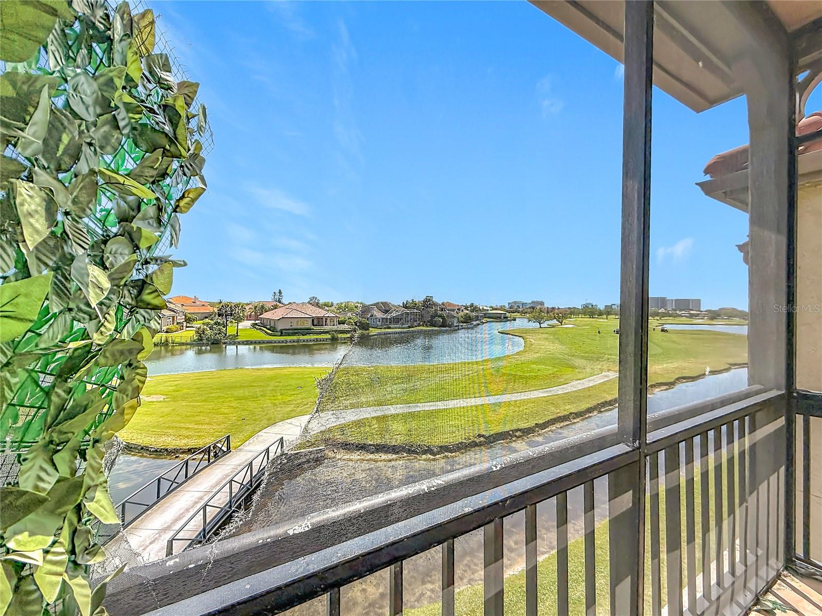 2400 FEATHER SOUND DR #933, CLEARWATER, FL, 33762