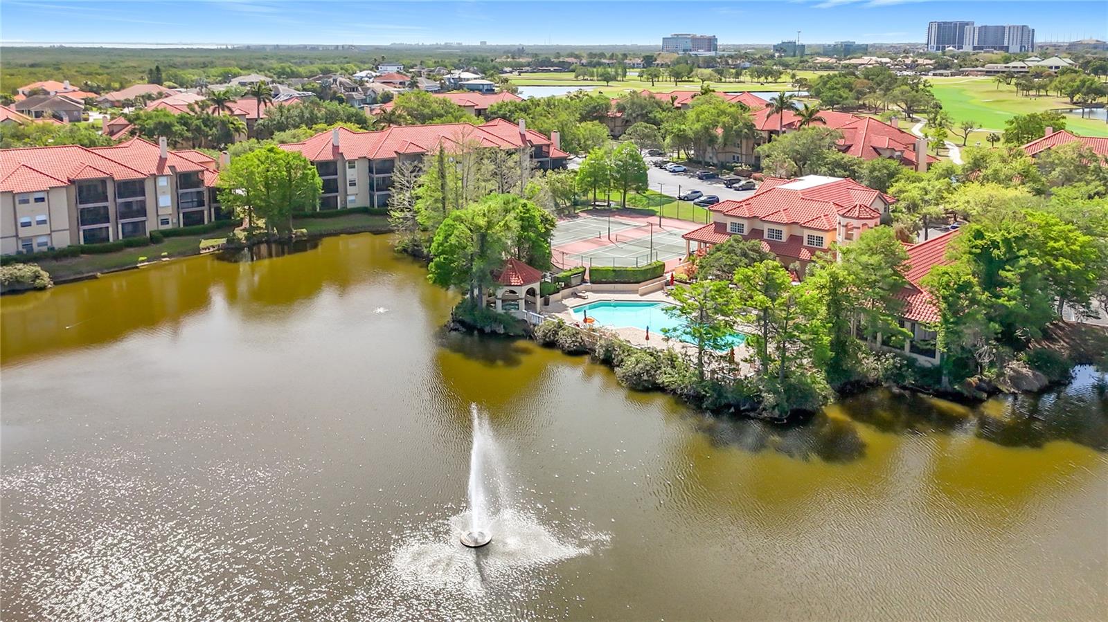 2400 FEATHER SOUND DR #933, CLEARWATER, FL, 33762