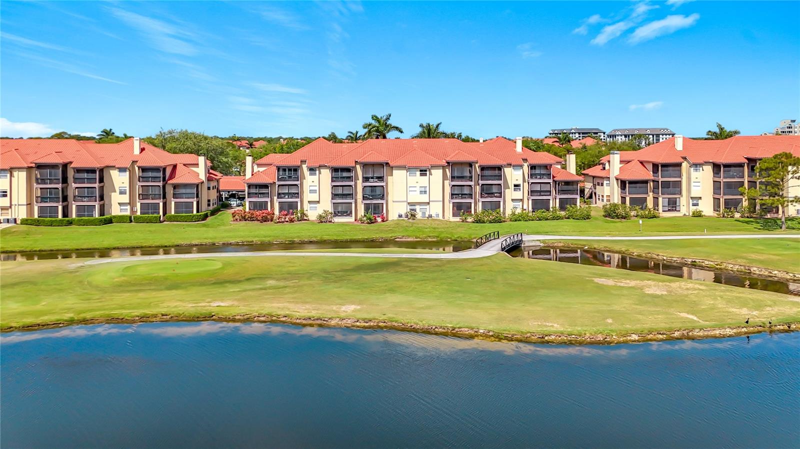 2400 FEATHER SOUND DR #933, CLEARWATER, FL, 33762