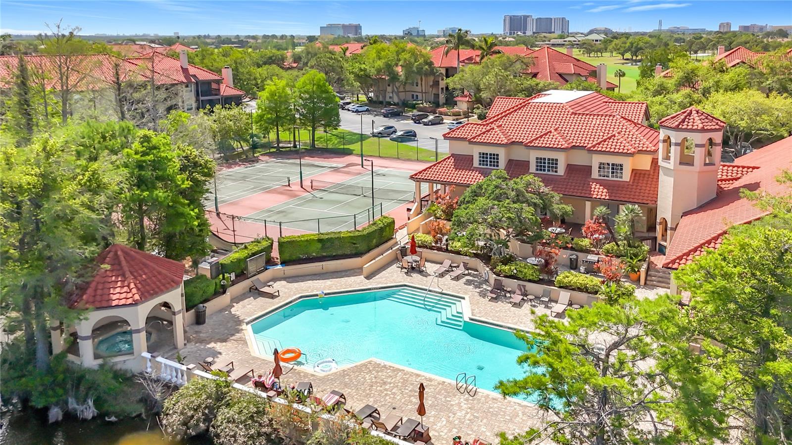 2400 FEATHER SOUND DR #933, CLEARWATER, FL, 33762