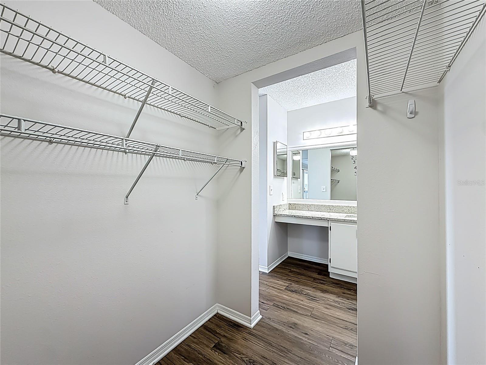 2400 FEATHER SOUND DR #933, CLEARWATER, FL, 33762