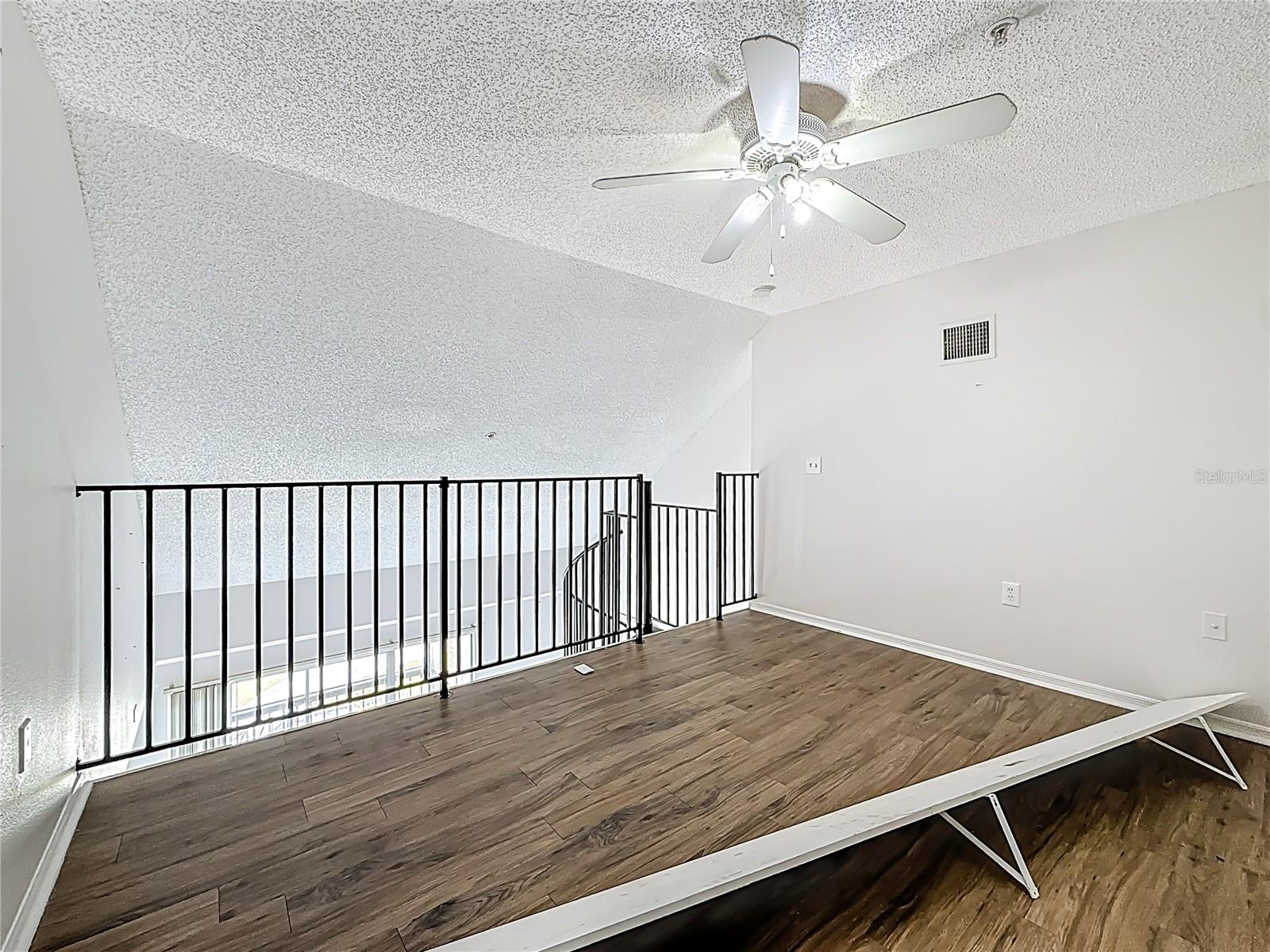 2400 FEATHER SOUND DR #933, CLEARWATER, FL, 33762