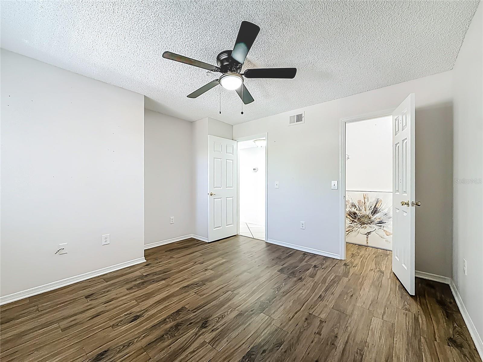 2400 FEATHER SOUND DR #933, CLEARWATER, FL, 33762