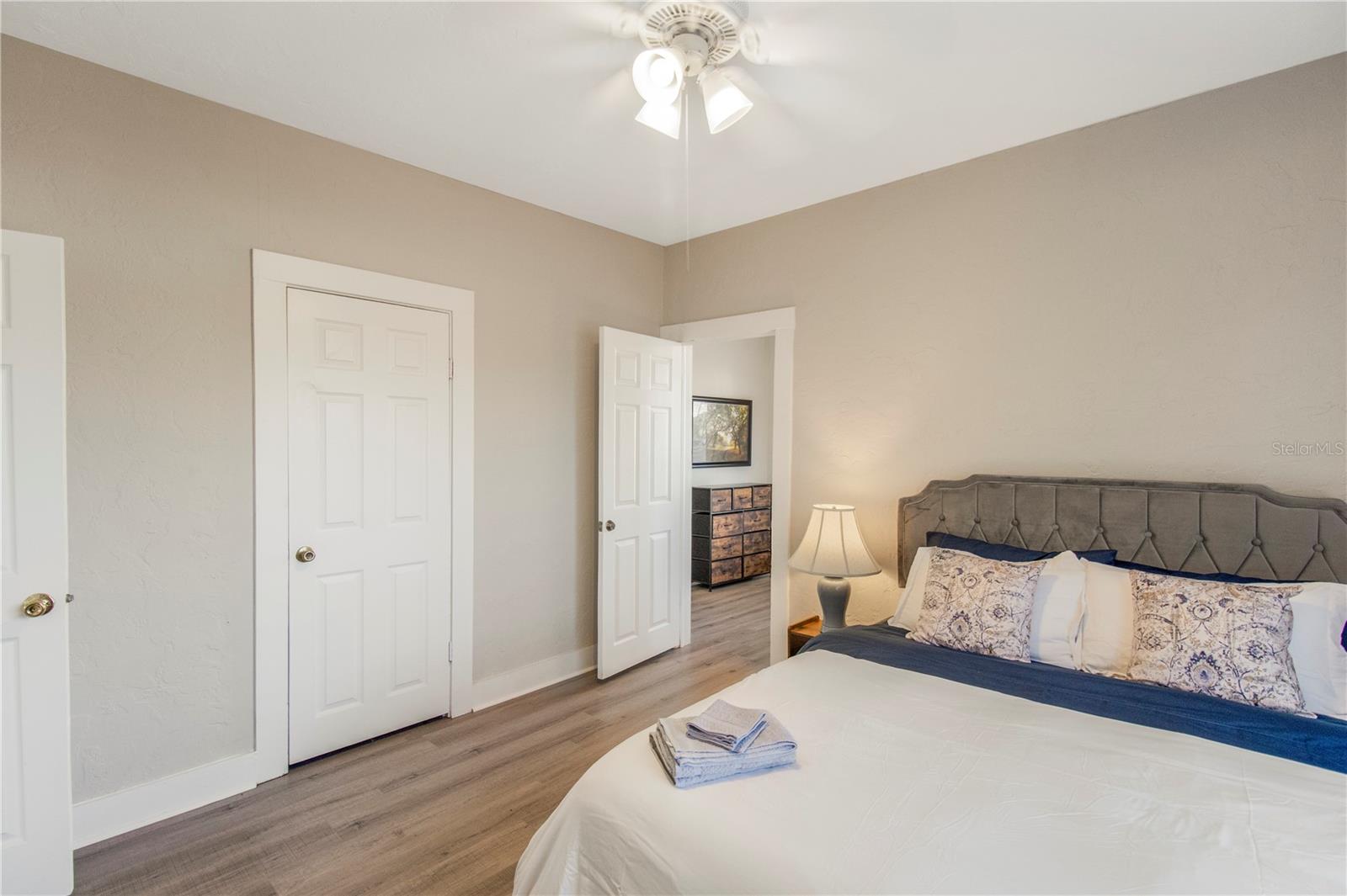702 NW 2ND AVE, GAINESVILLE, FL, 32601