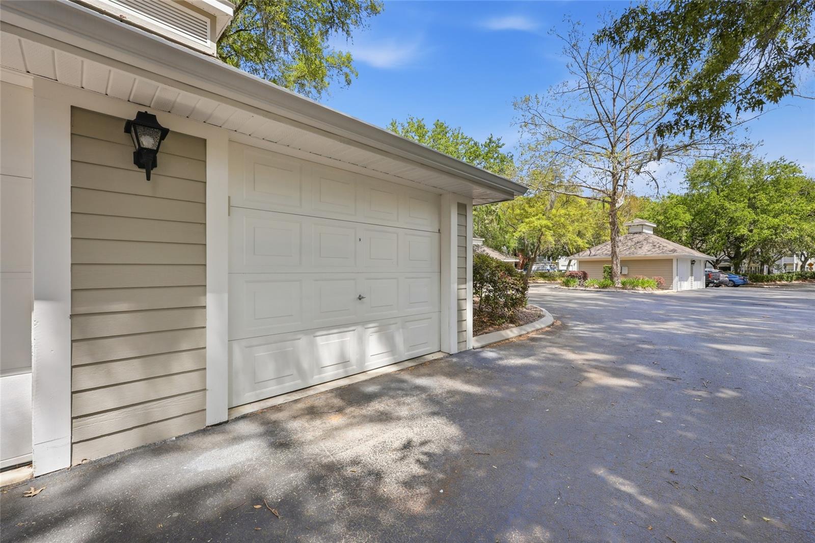 10000 SW 52ND AVE #B6, GAINESVILLE, FL, 32608