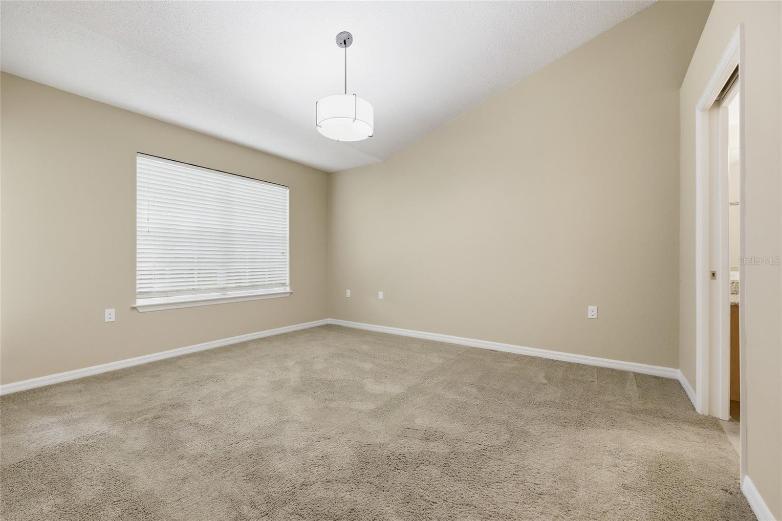10000 SW 52ND AVE #B6, GAINESVILLE, FL, 32608