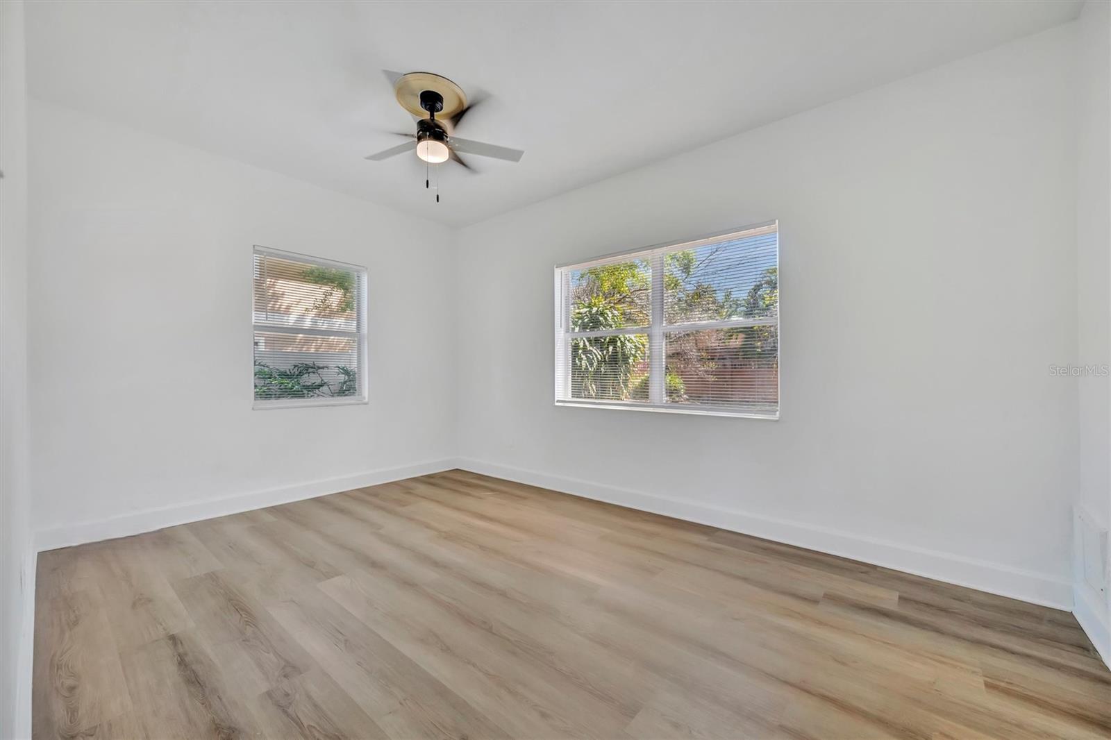 6348 7TH AVE N, ST PETERSBURG, FL, 33710