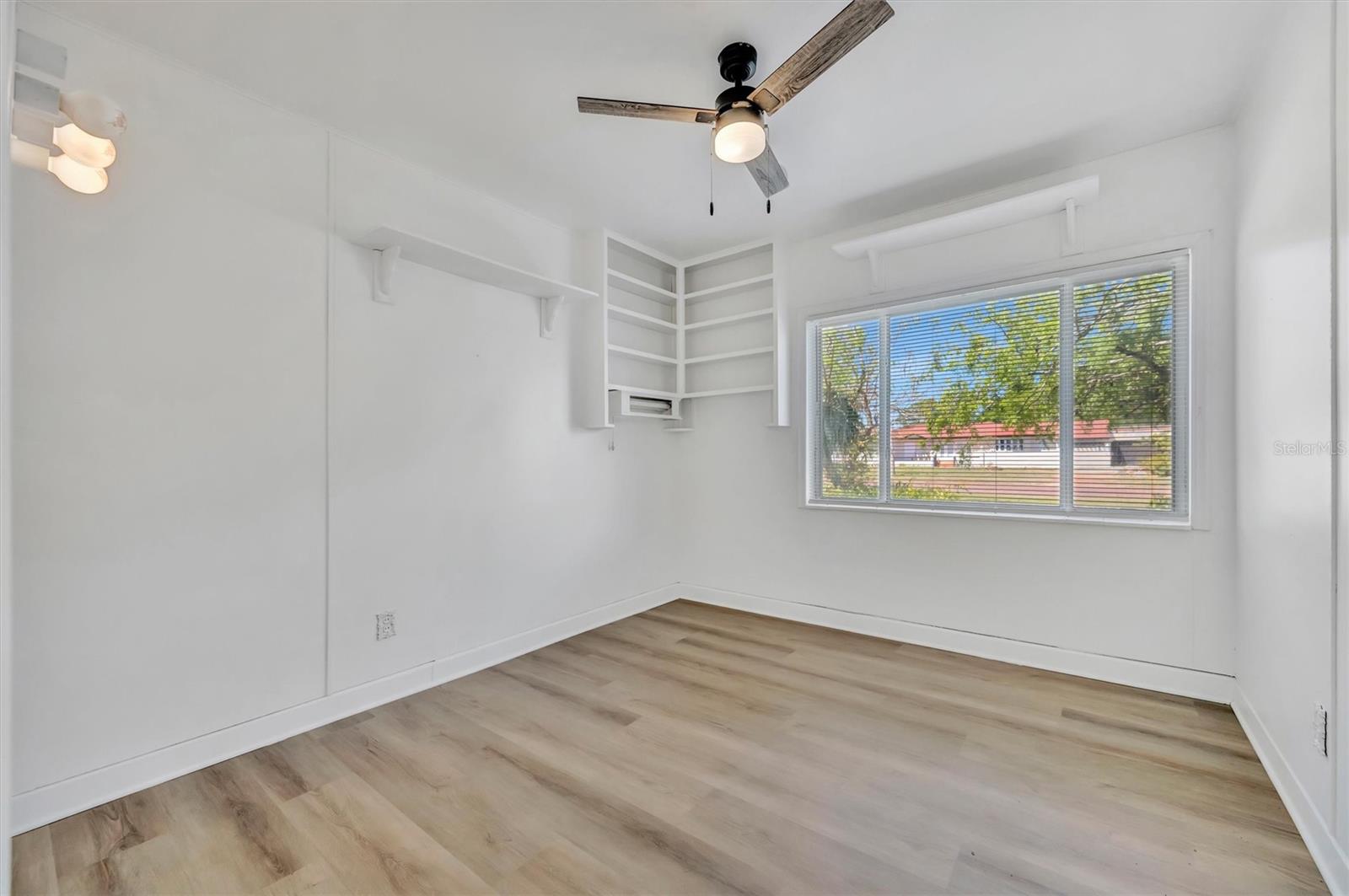 6348 7TH AVE N, ST PETERSBURG, FL, 33710