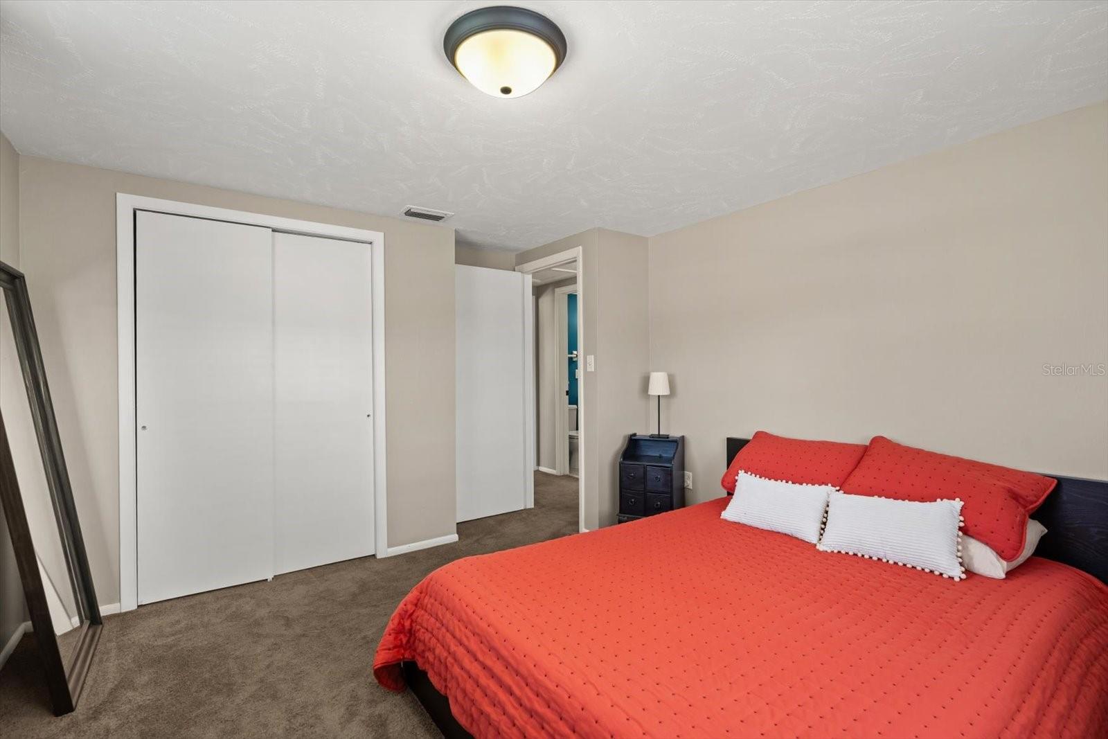 2 W STEELE ST, ORLANDO, FL, 32804