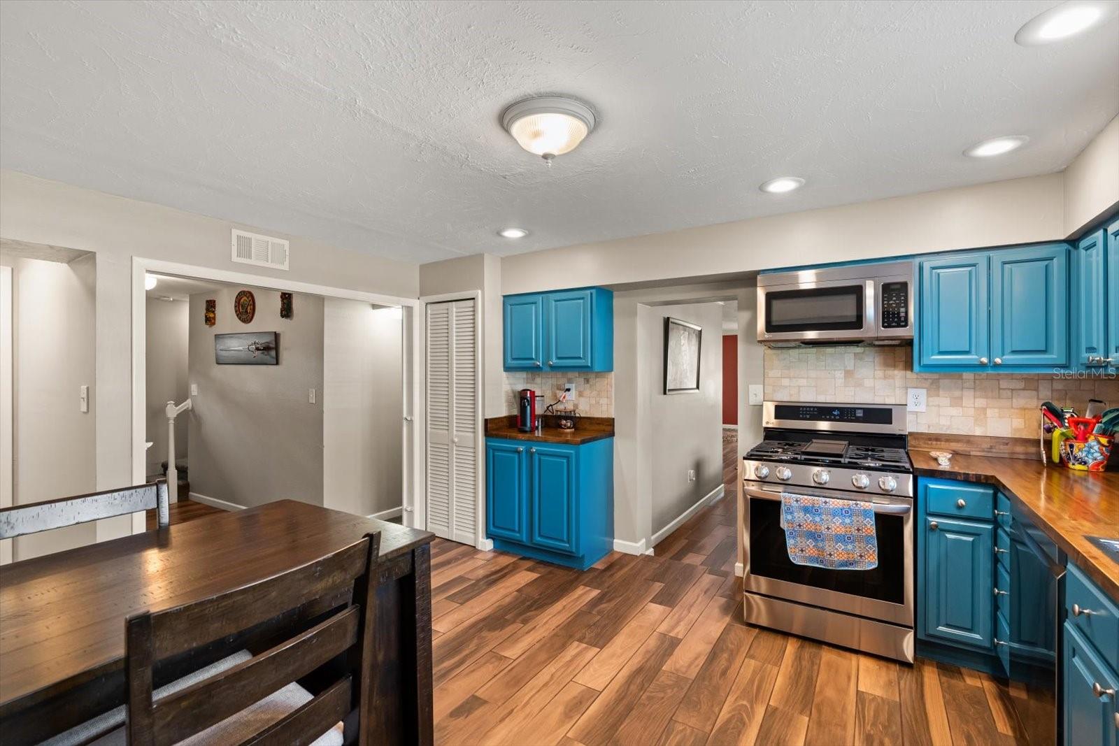 2 W STEELE ST, ORLANDO, FL, 32804