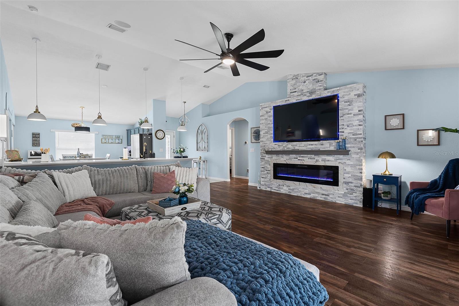 13 WHITE BIRCH LN, PALM COAST, FL, 32164