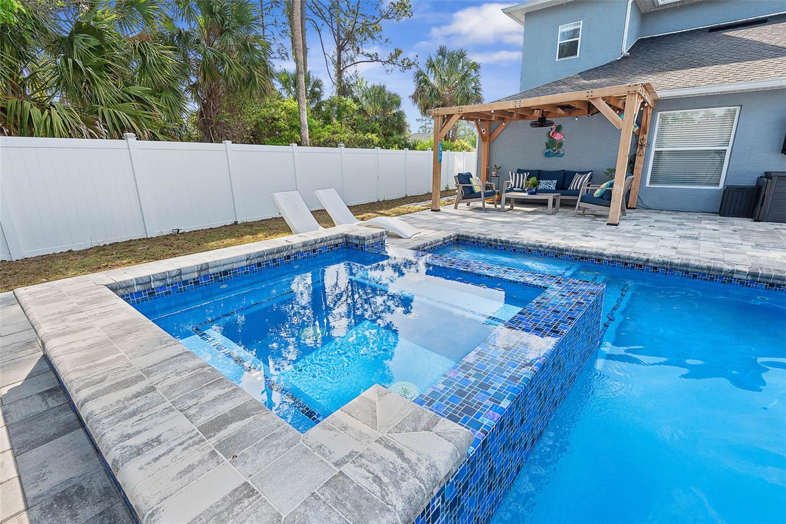 13 WHITE BIRCH LN, PALM COAST, FL, 32164