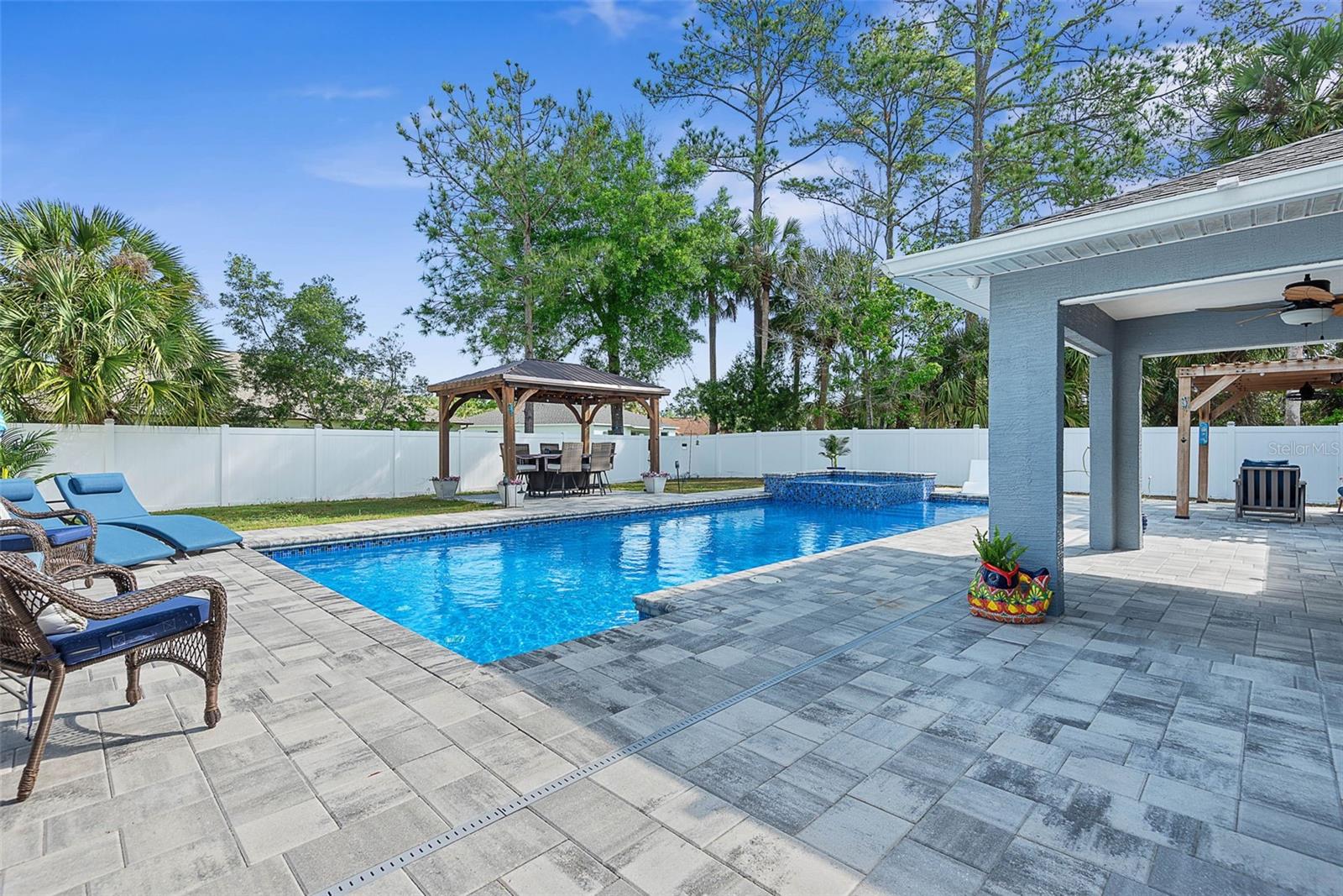 13 WHITE BIRCH LN, PALM COAST, FL, 32164