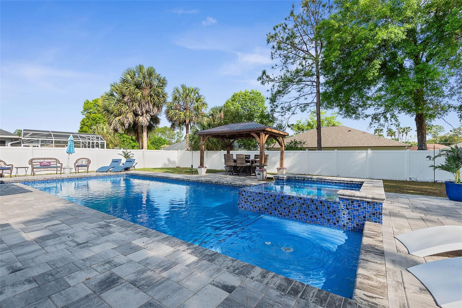 13 WHITE BIRCH LN, PALM COAST, FL, 32164