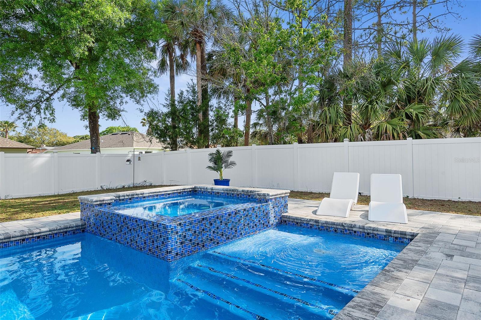 13 WHITE BIRCH LN, PALM COAST, FL, 32164