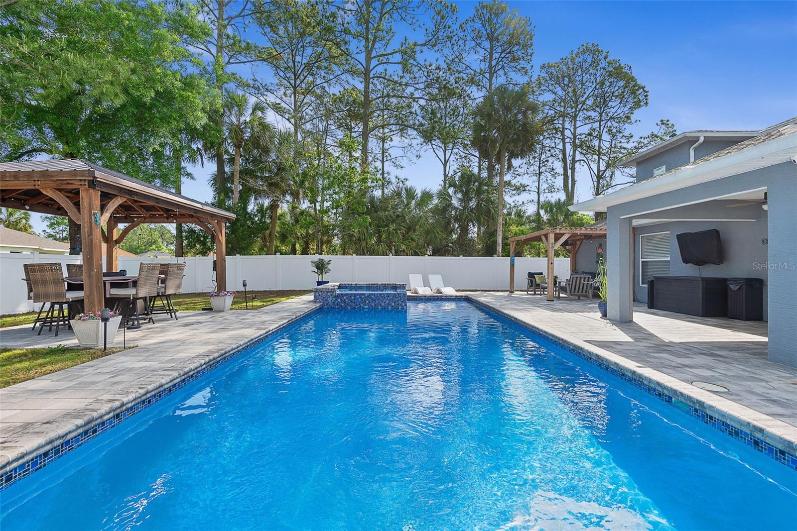 13 WHITE BIRCH LN, PALM COAST, FL, 32164