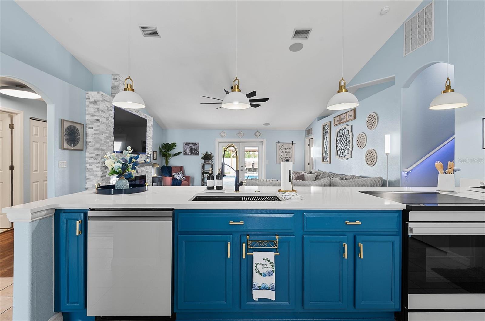 13 WHITE BIRCH LN, PALM COAST, FL, 32164