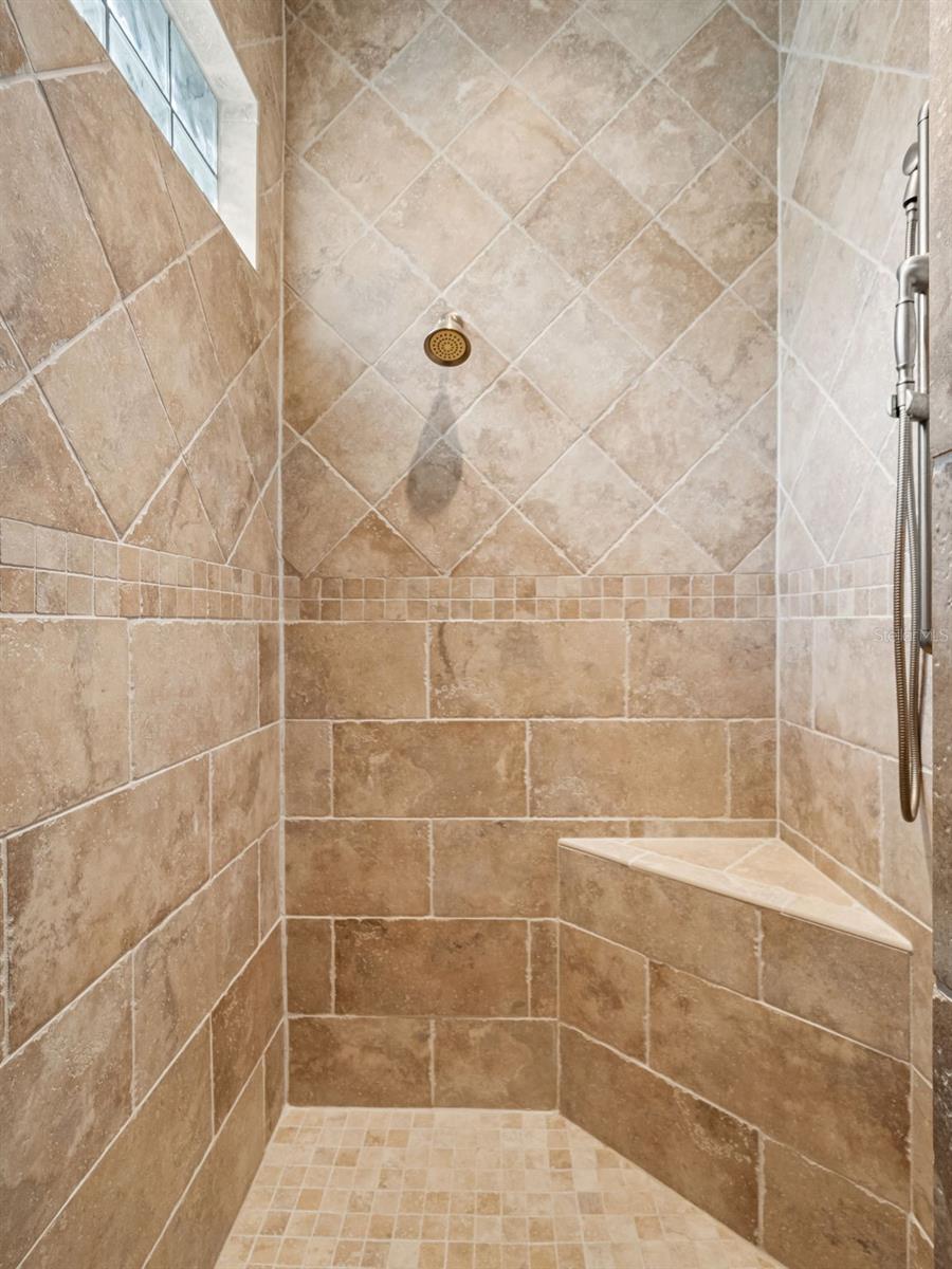 5236 SHORELINE CIR, SANFORD, FL, 32771