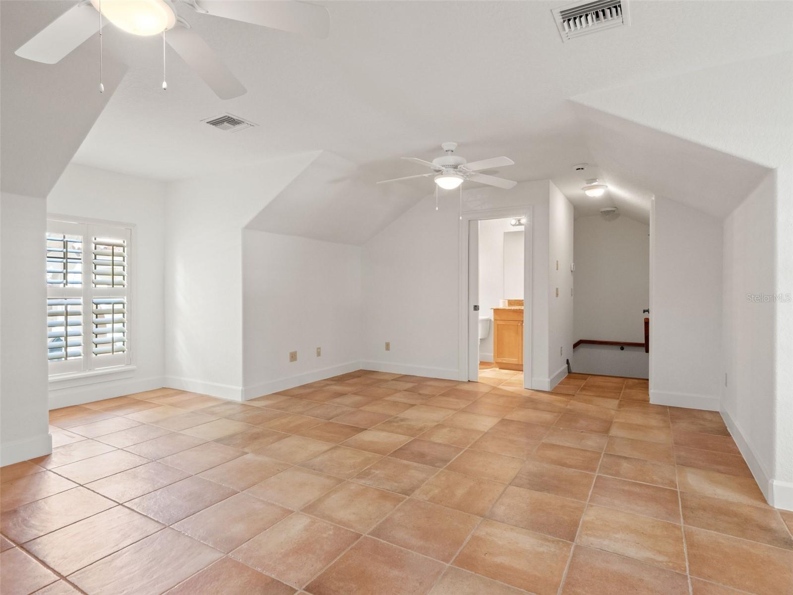 5236 SHORELINE CIR, SANFORD, FL, 32771