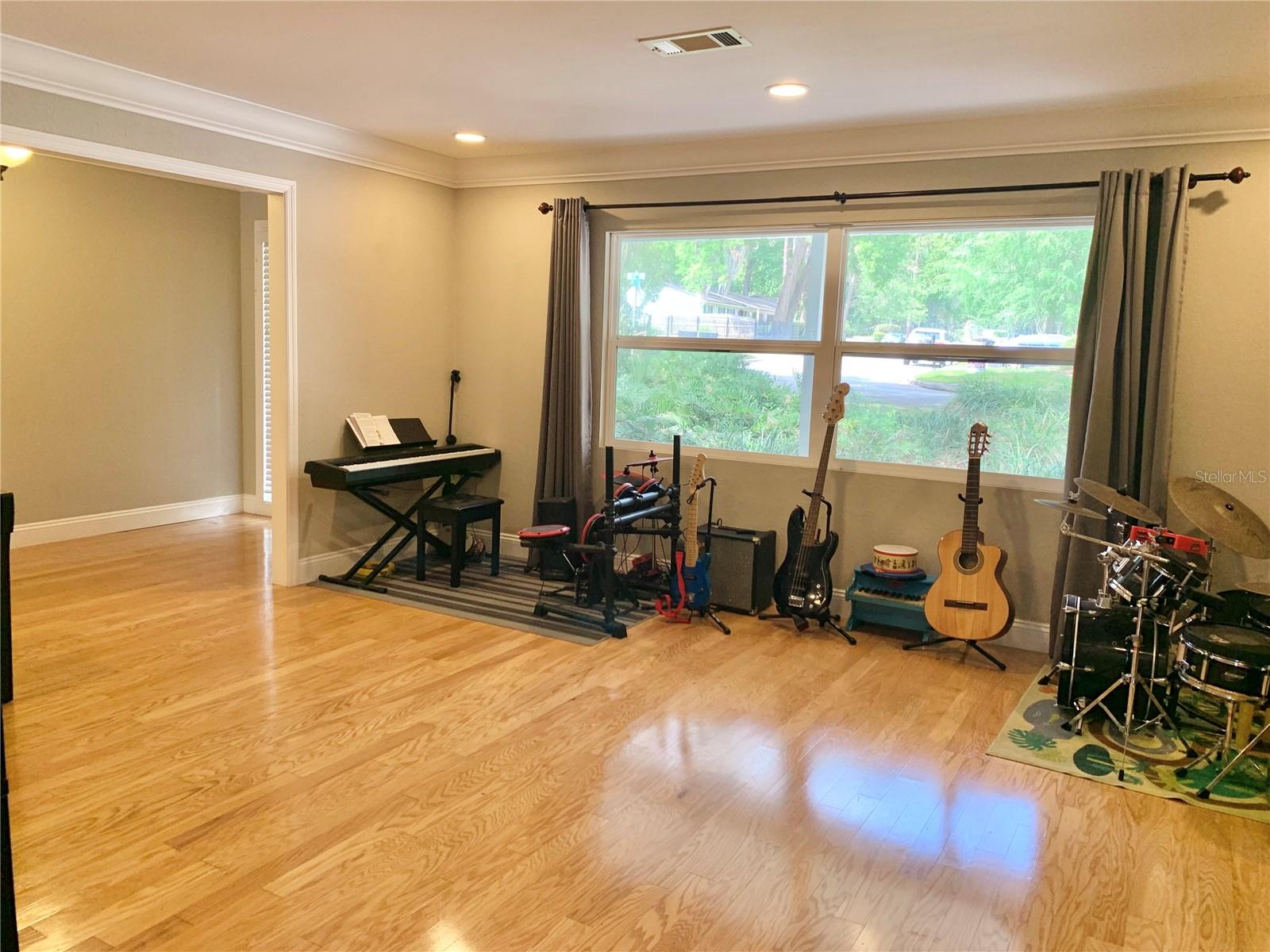 2219 NW 17TH AVE, GAINESVILLE, FL, 32605