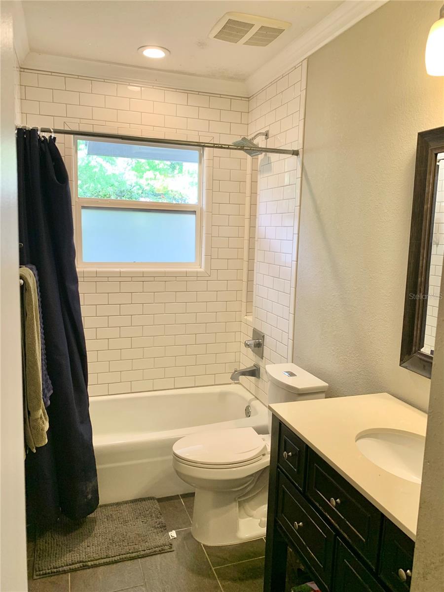 2219 NW 17TH AVE, GAINESVILLE, FL, 32605