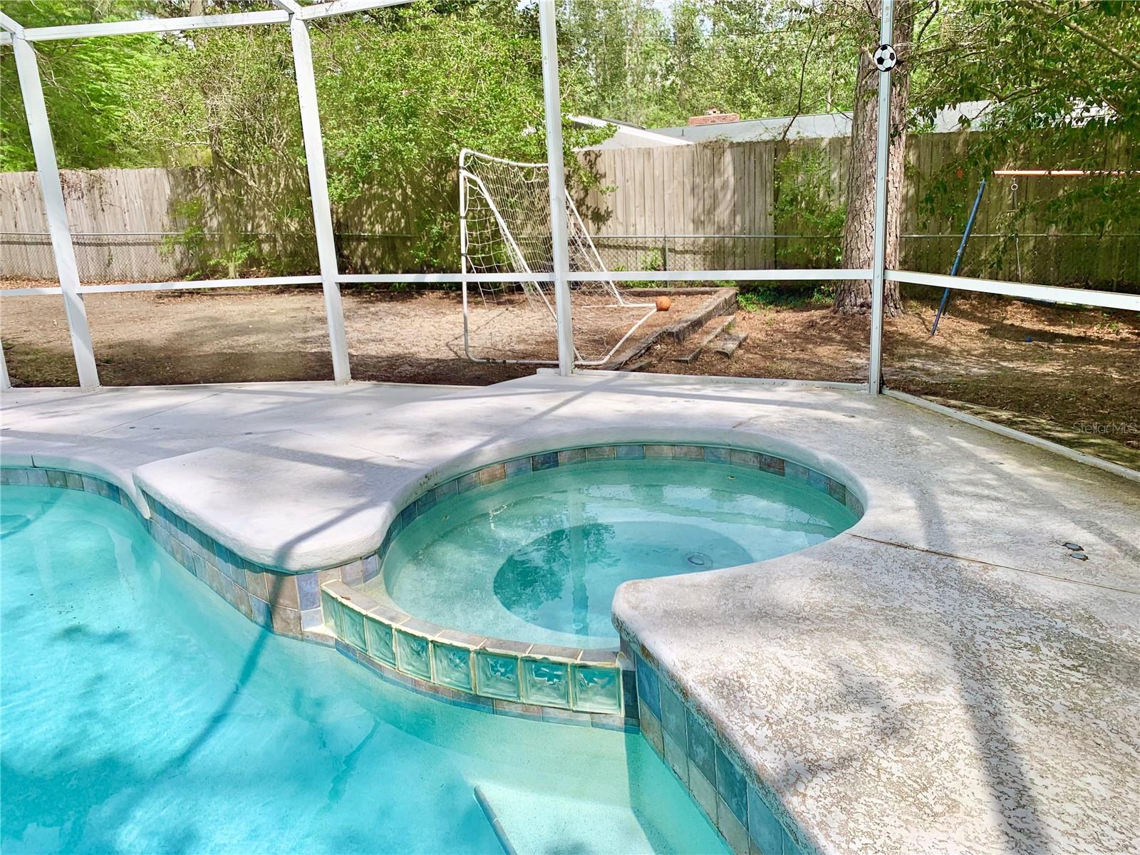2219 NW 17TH AVE, GAINESVILLE, FL, 32605