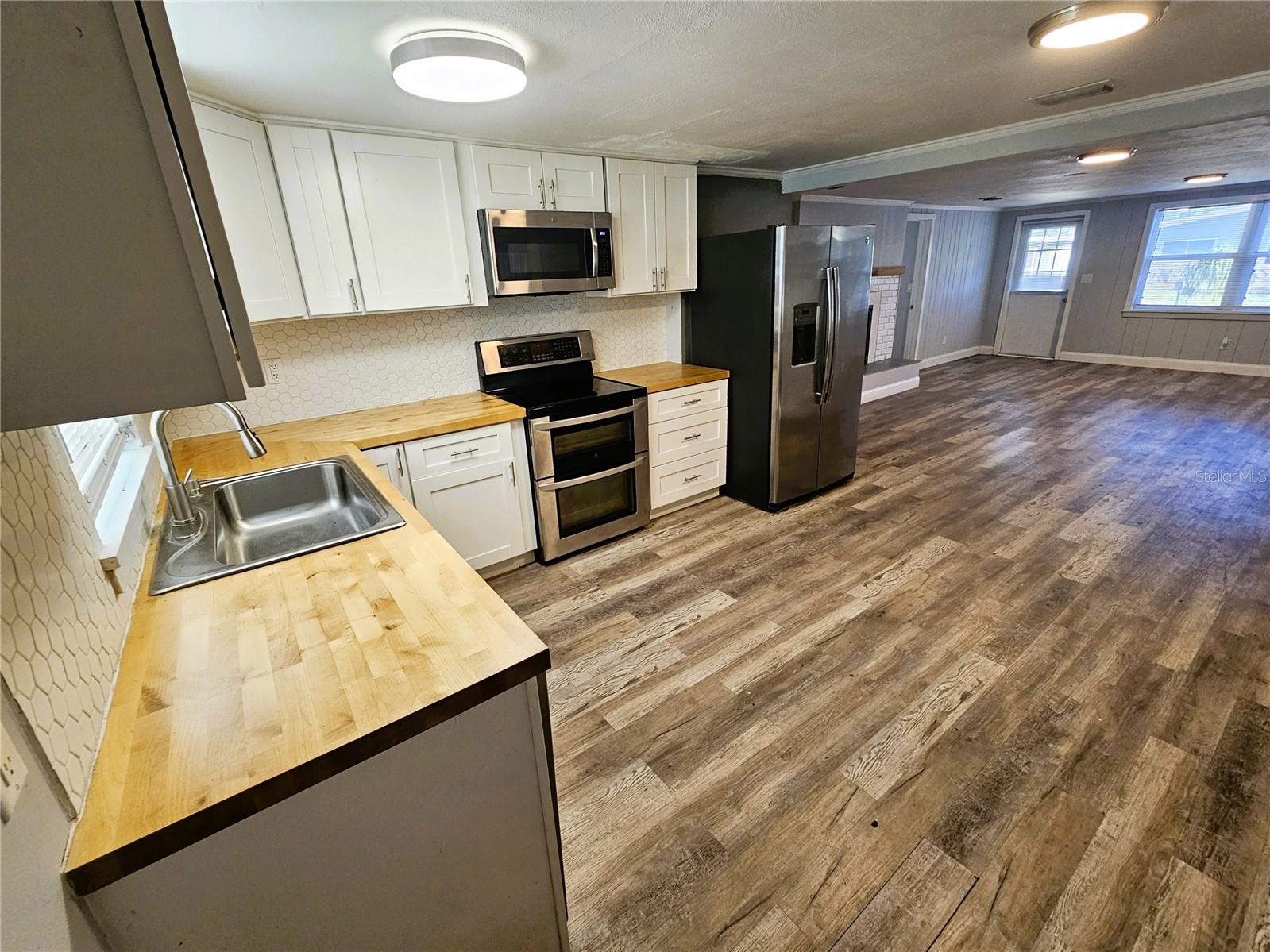 501 25TH AVE W, BRADENTON, FL, 34205