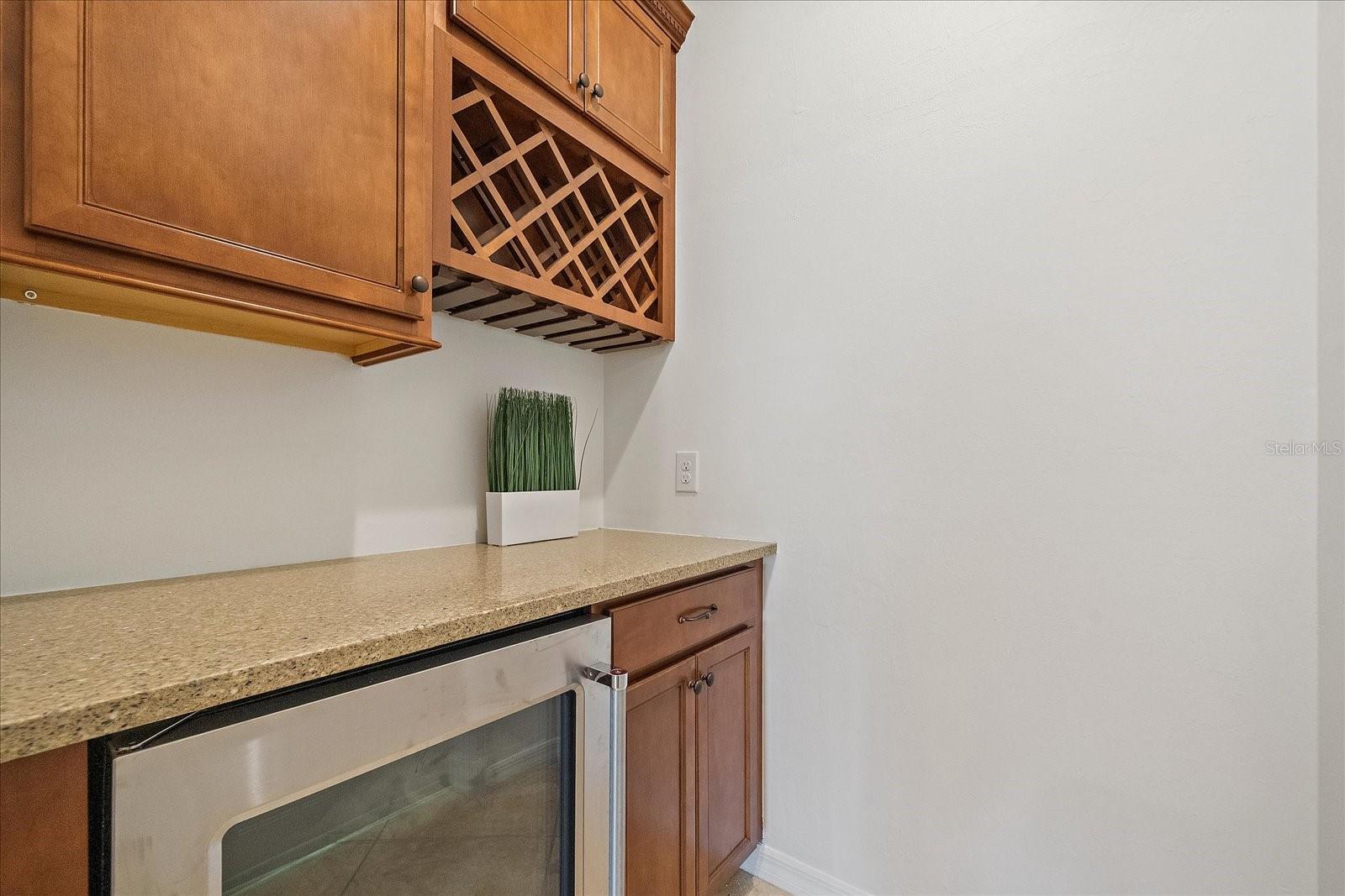 6713 CHESTER TRL, LAKEWOOD RANCH, FL, 34202