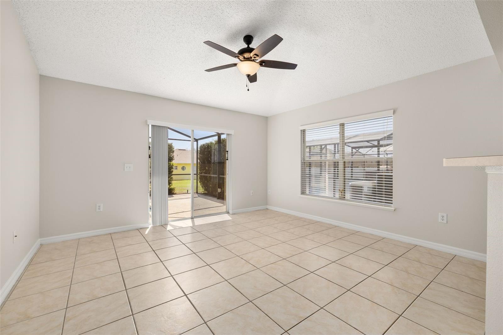 624 BLAKE AVE, DAVENPORT, FL, 33897