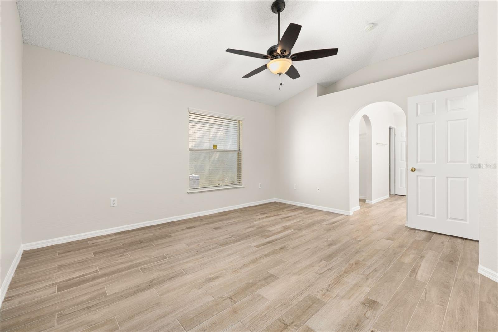 624 BLAKE AVE, DAVENPORT, FL, 33897