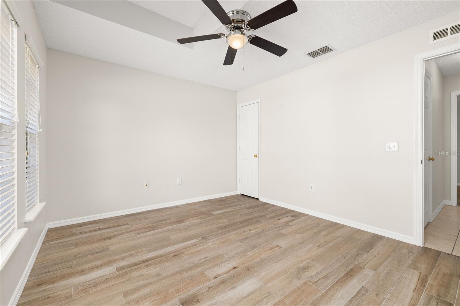624 BLAKE AVE, DAVENPORT, FL, 33897