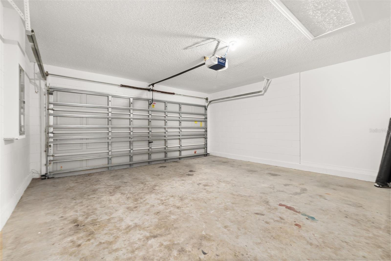 624 BLAKE AVE, DAVENPORT, FL, 33897