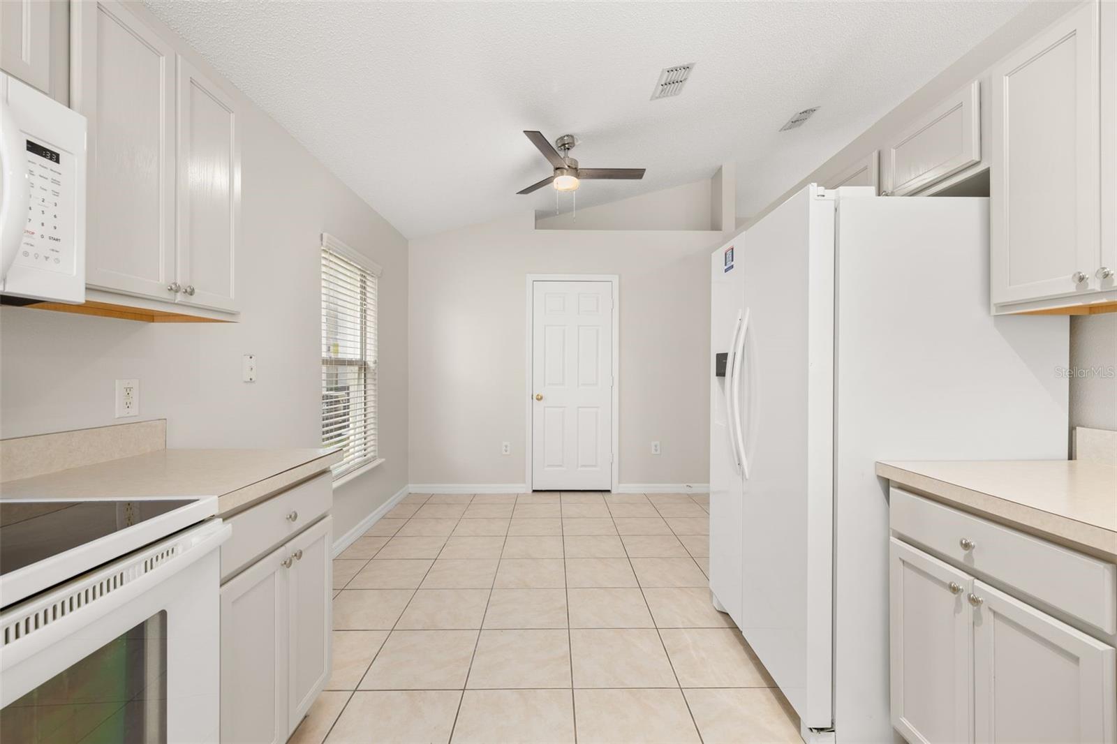 624 BLAKE AVE, DAVENPORT, FL, 33897