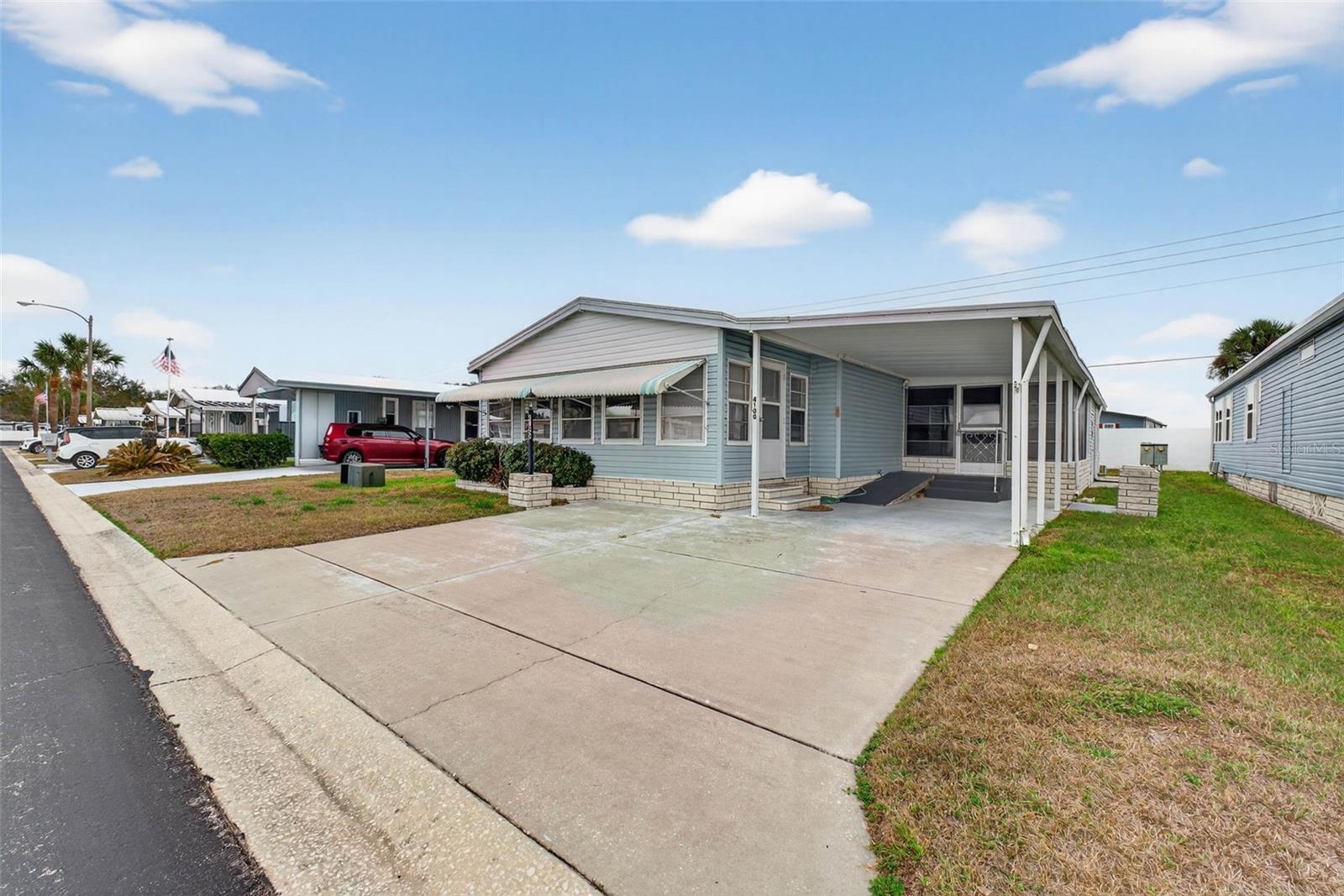 4100 CAREFREE WAY, ZEPHYRHILLS, FL, 33541