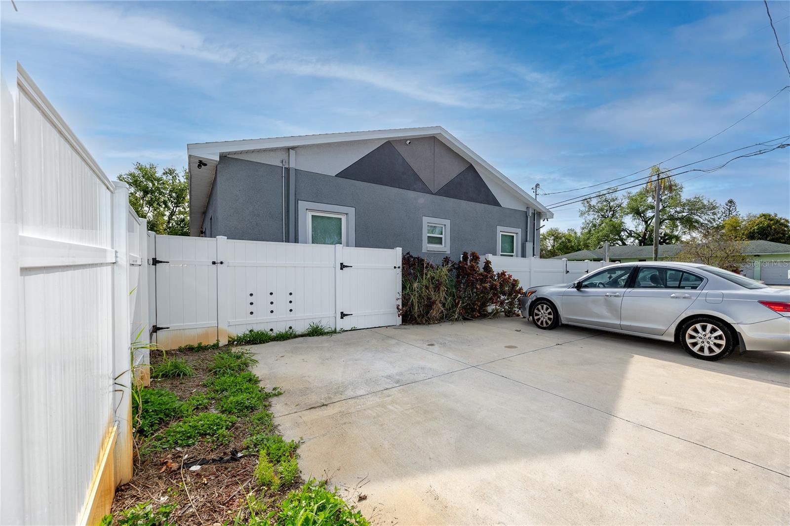 1835 16TH ST S, ST PETERSBURG, FL, 33705