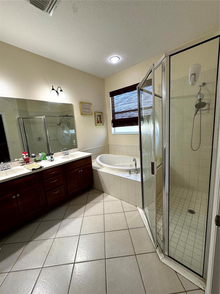 26712 AUGUSTA SPRINGS CIR, LEESBURG, FL, 34748