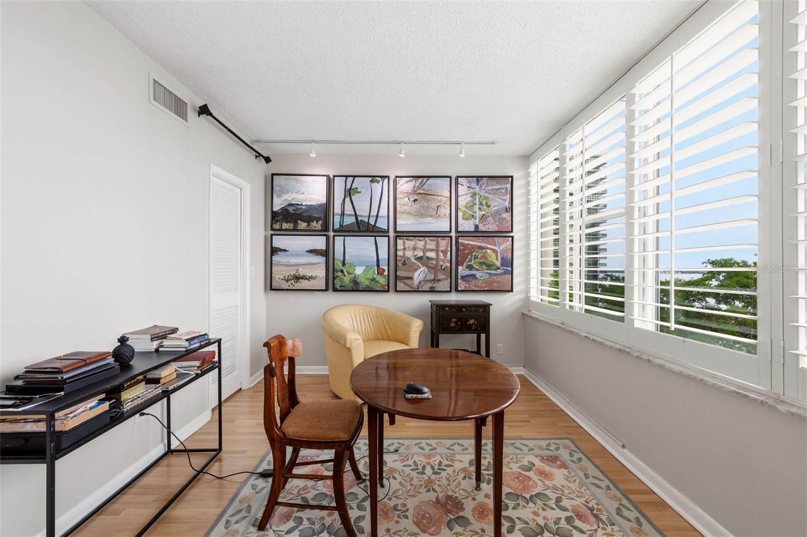 2403 S ARDSON PL #702B, TAMPA, FL, 33629