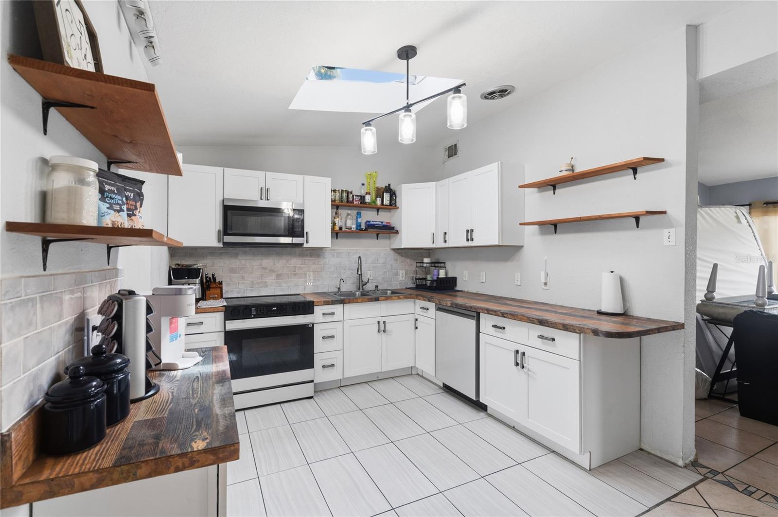 1307 BALTIMORE DR, ORLANDO, FL, 32810