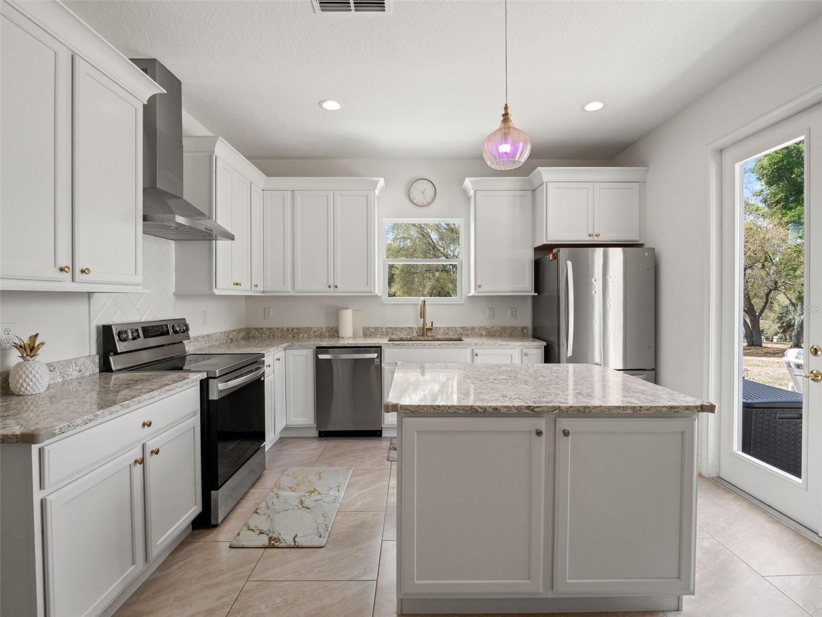 11155 CHERRY LAKE RD, CLERMONT, FL, 34715