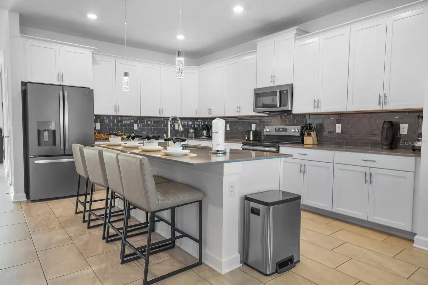 1069 LEADER ST, DAVENPORT, FL, 33896