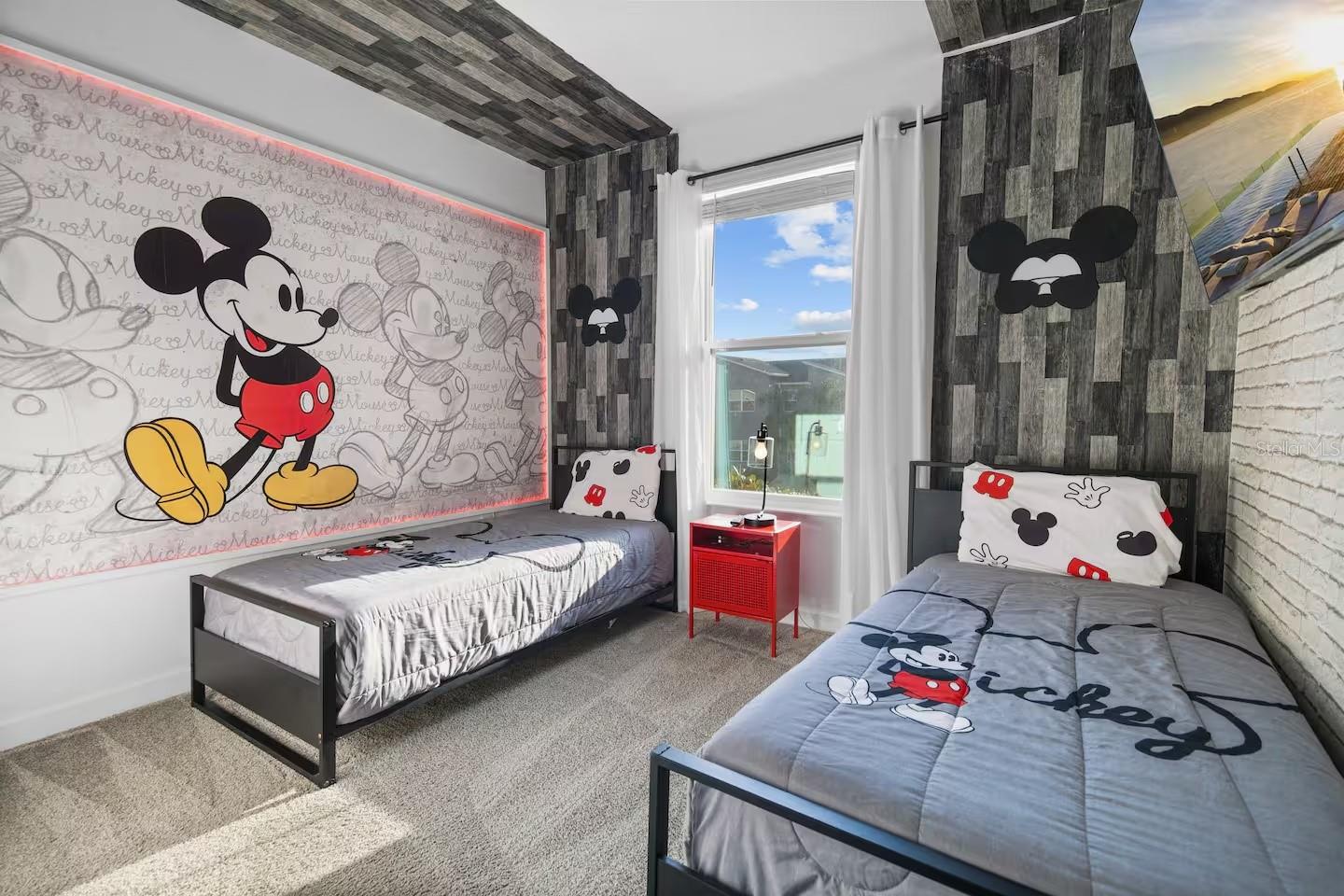 1069 LEADER ST, DAVENPORT, FL, 33896