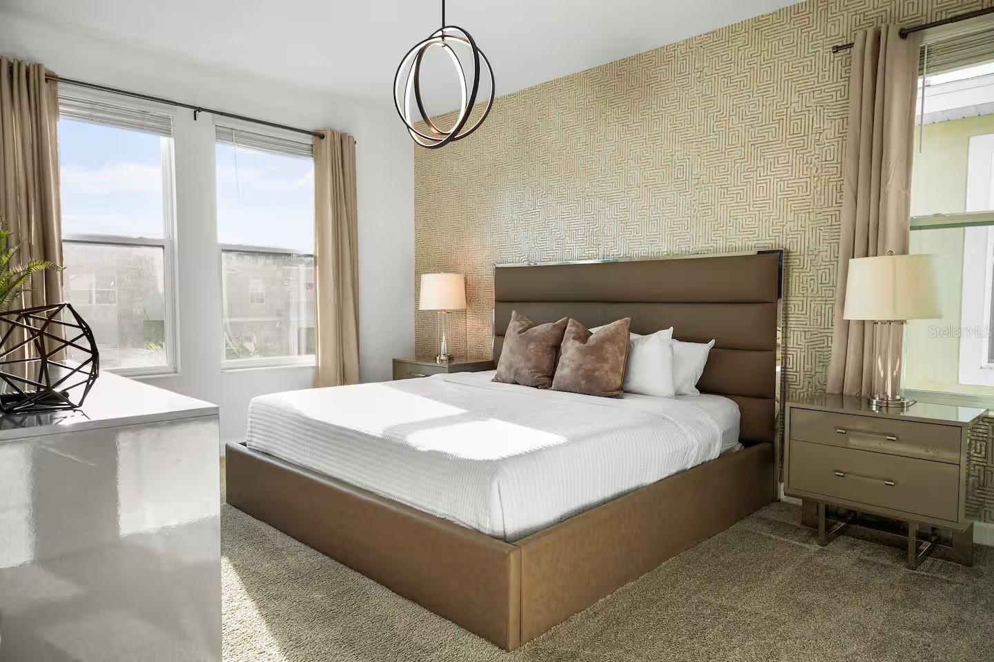 1069 LEADER ST, DAVENPORT, FL, 33896