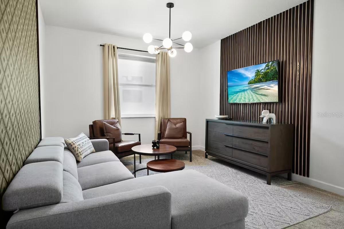 1069 LEADER ST, DAVENPORT, FL, 33896