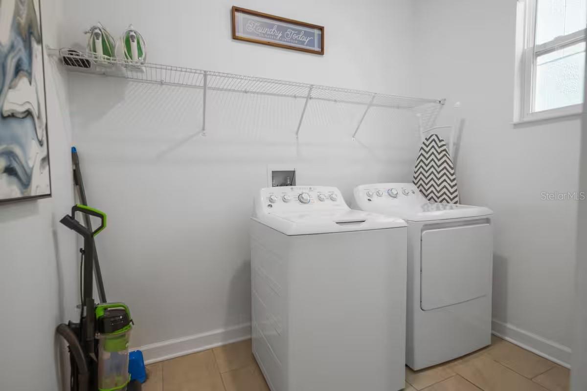 1069 LEADER ST, DAVENPORT, FL, 33896