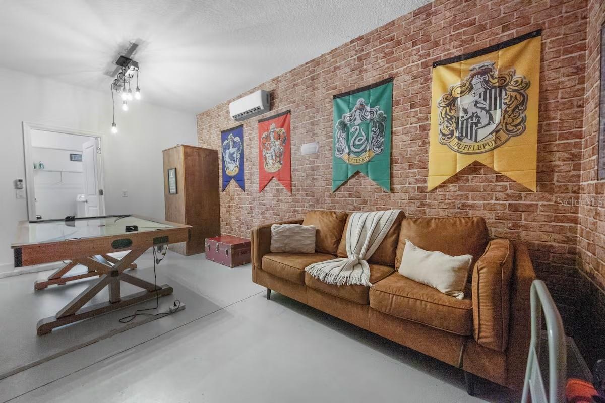 1069 LEADER ST, DAVENPORT, FL, 33896