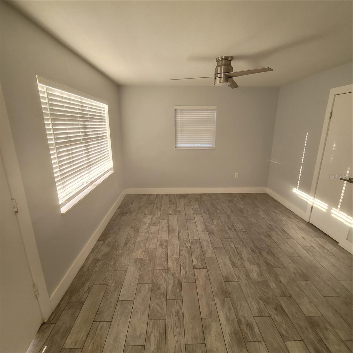 409 S LAKELAND AVE, ORLANDO, FL, 32805