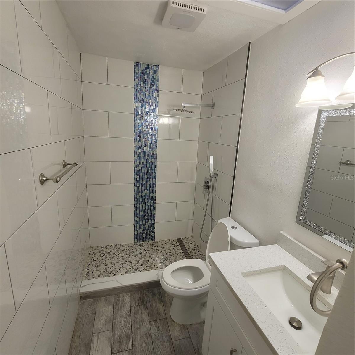 409 S LAKELAND AVE, ORLANDO, FL, 32805