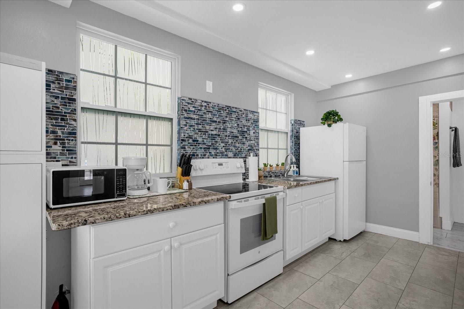 306 MARSHALL ST, CLEARWATER, FL, 33755