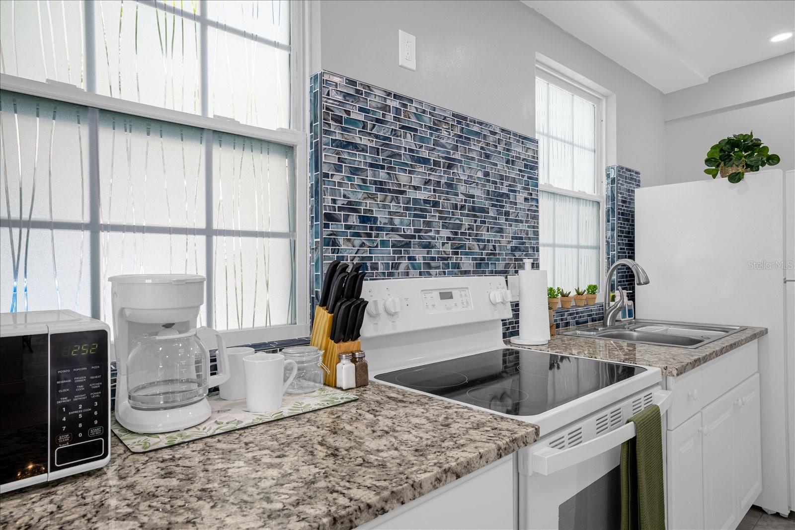 306 MARSHALL ST, CLEARWATER, FL, 33755