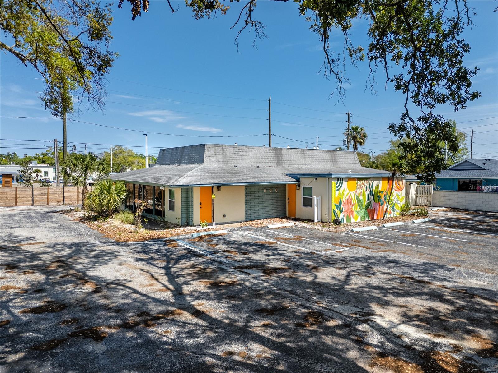 3527 1ST AVE S, ST PETERSBURG, FL, 33711